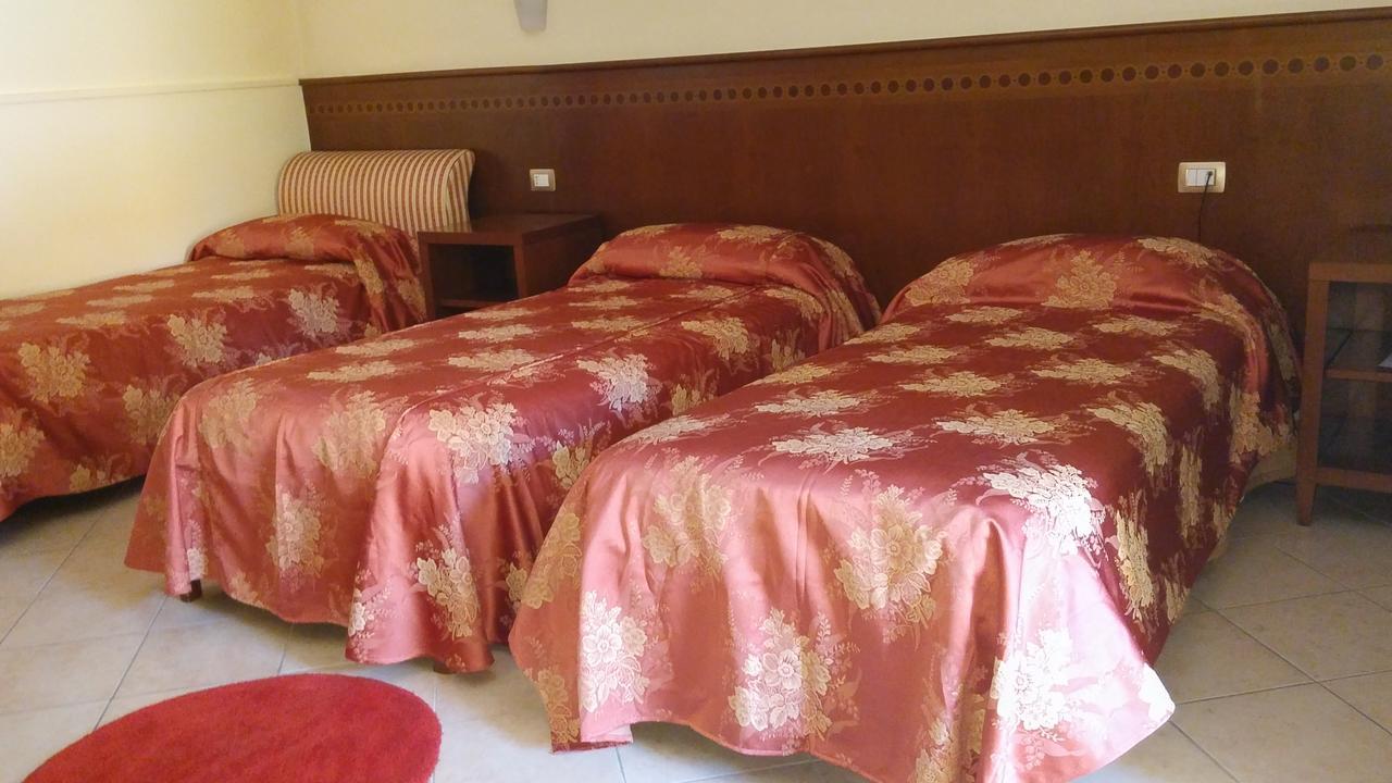Hotel Turrita Arrone Exterior photo